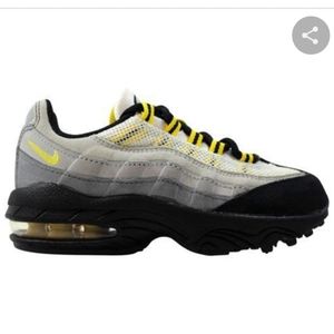 Nike Air Max 95 kid’s Grade school Gray, Black & Yellow Shoes Sz 3y